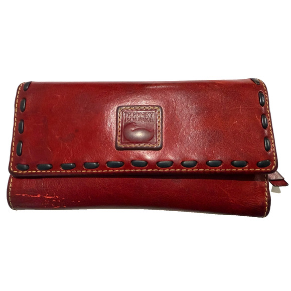 Dooney & Bourke Florentine Continental Clutch Wallet 9Y507 Red PREOWNED - Picture 1 of 10